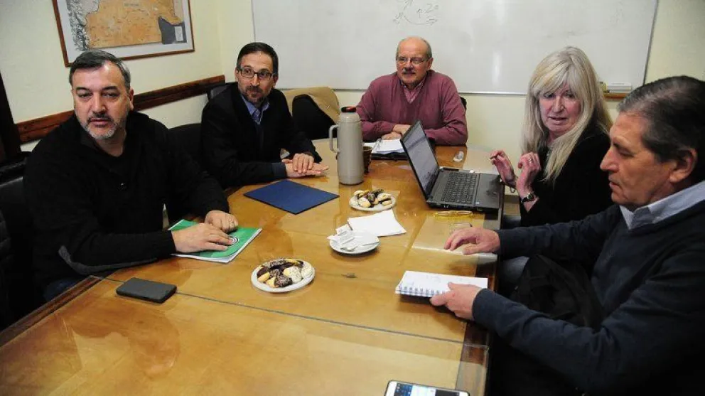 Mejoró la oferta del gobierno. ATE la discutirá en su Plenario