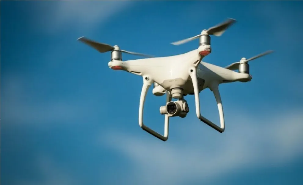 Capacitación en manejo de Drones en Darwin