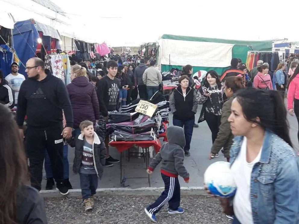 En Pomona, desde el jueves y hasta el domingo, La Saladita