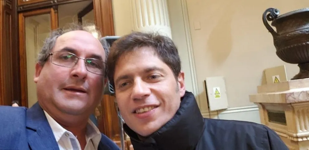 Hernández acompaña a los diputados peronistas en la sesión por la Emergencia Alimentaria
