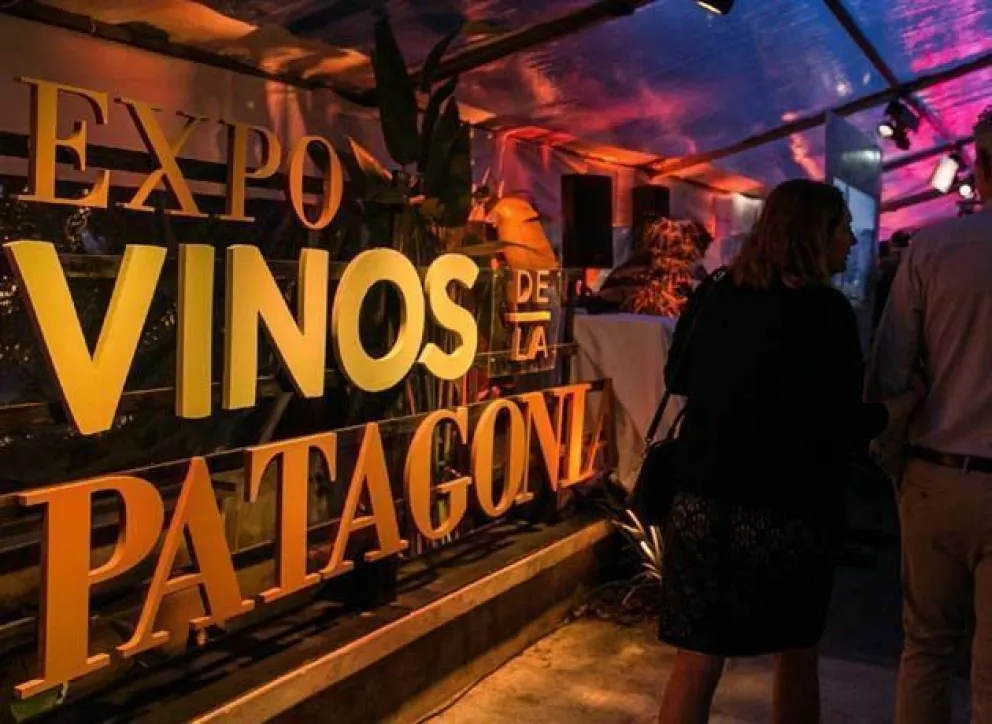 Instalarán cartelería de la Ruta de las Bodegas y comenzarán por Valle Medio