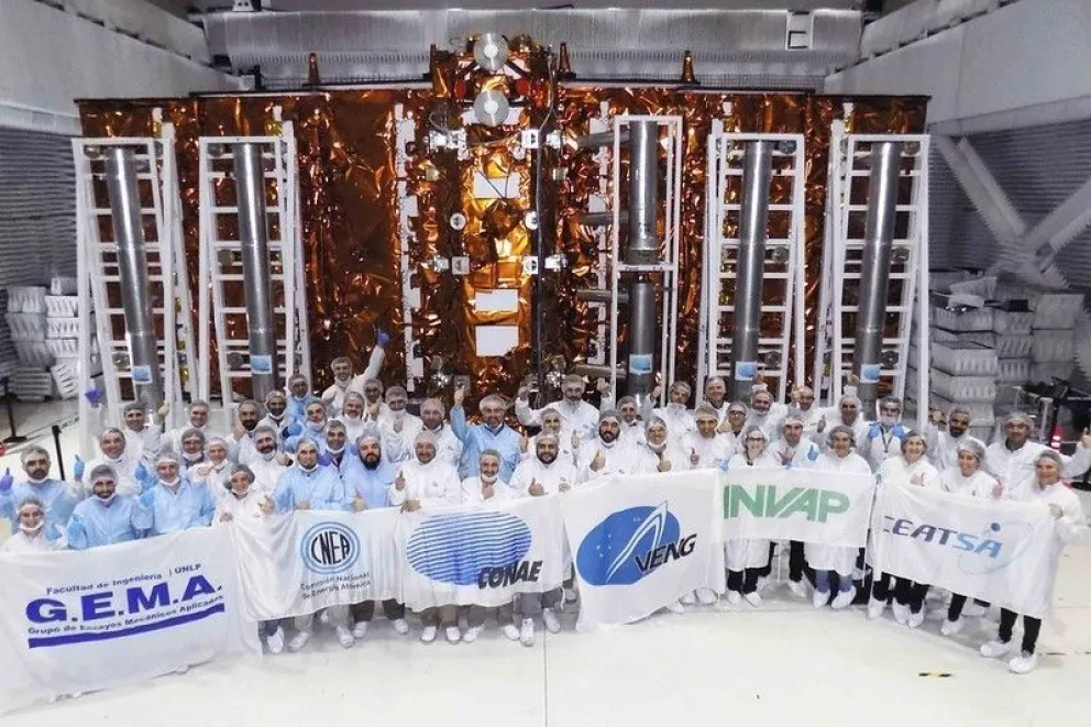 ¡Orgullo Rionegrino!. El satélite SAOCOM 1B ya está listo para emprender su viaje