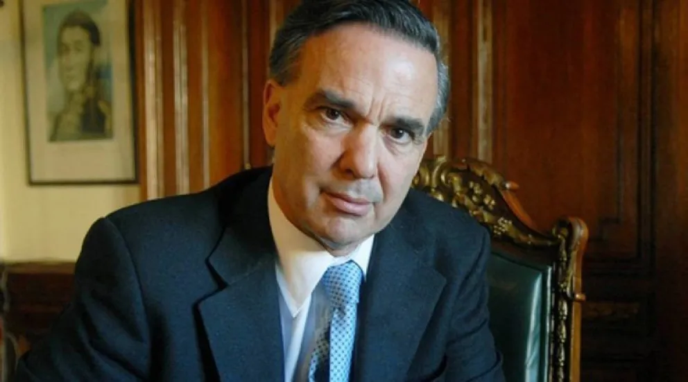 Pichetto: "La deuda externa no nació con Macri"
