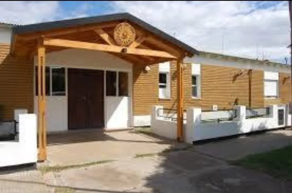 Robaron un proyector y dinero de la Biblioteca "Pablo Garro Vidal" de Chimpay