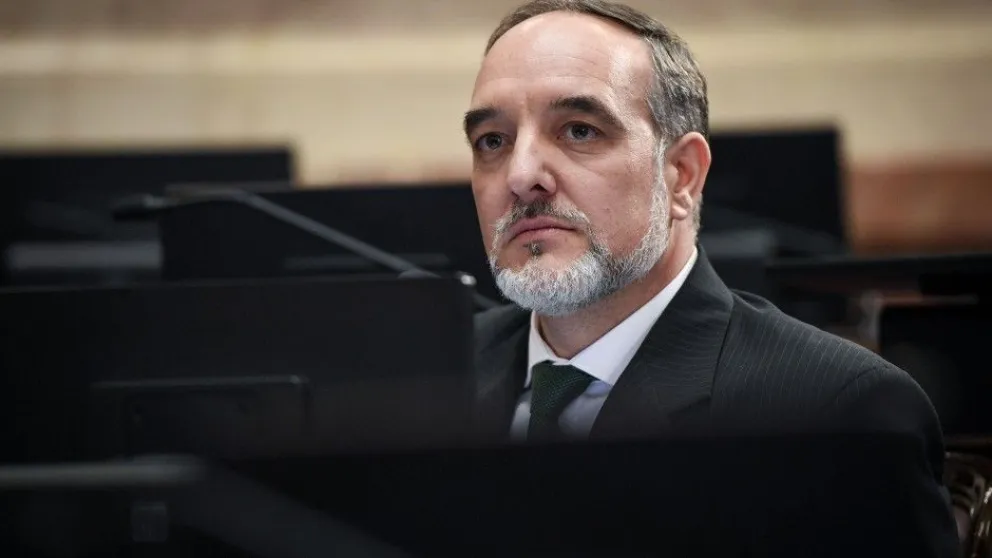 "Prácticas antidemocráticas": el PJ repudió el seguimiento ilegal a Martín Doñate