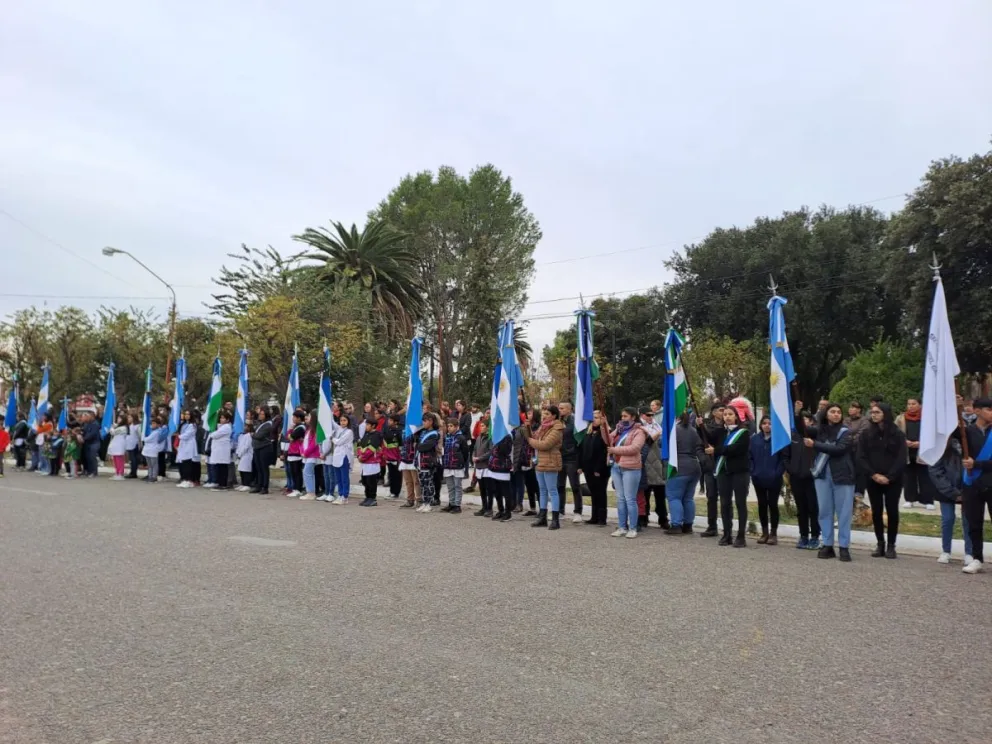 Acto por el 25 de Mayo en Luis Beltrán
