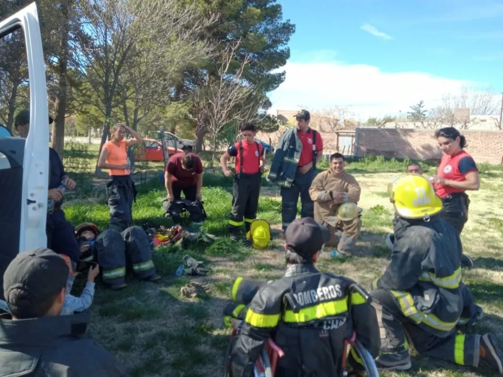 Acto conmemorativo por el Día Nacional del Bombero Voluntario en Choele Choel