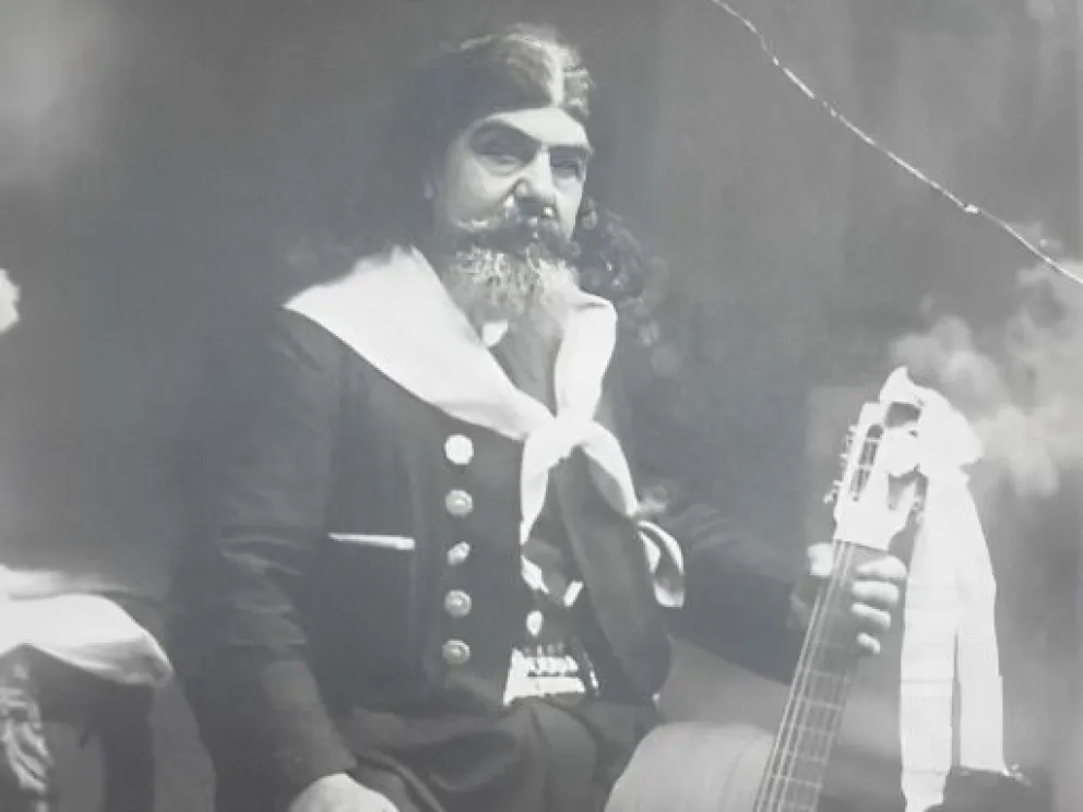 Regino Velázquez, el precursor del folklore que vivió en Choele Choel hasta que una inundación se llevó todo