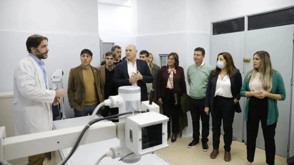 “El nuevo tomógrafo sobrepasa la media de lo que estamos acostumbrados a ver en salud pública”