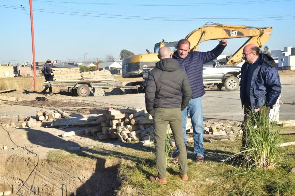 Avanzan dos obras importantes para Luis Beltrán