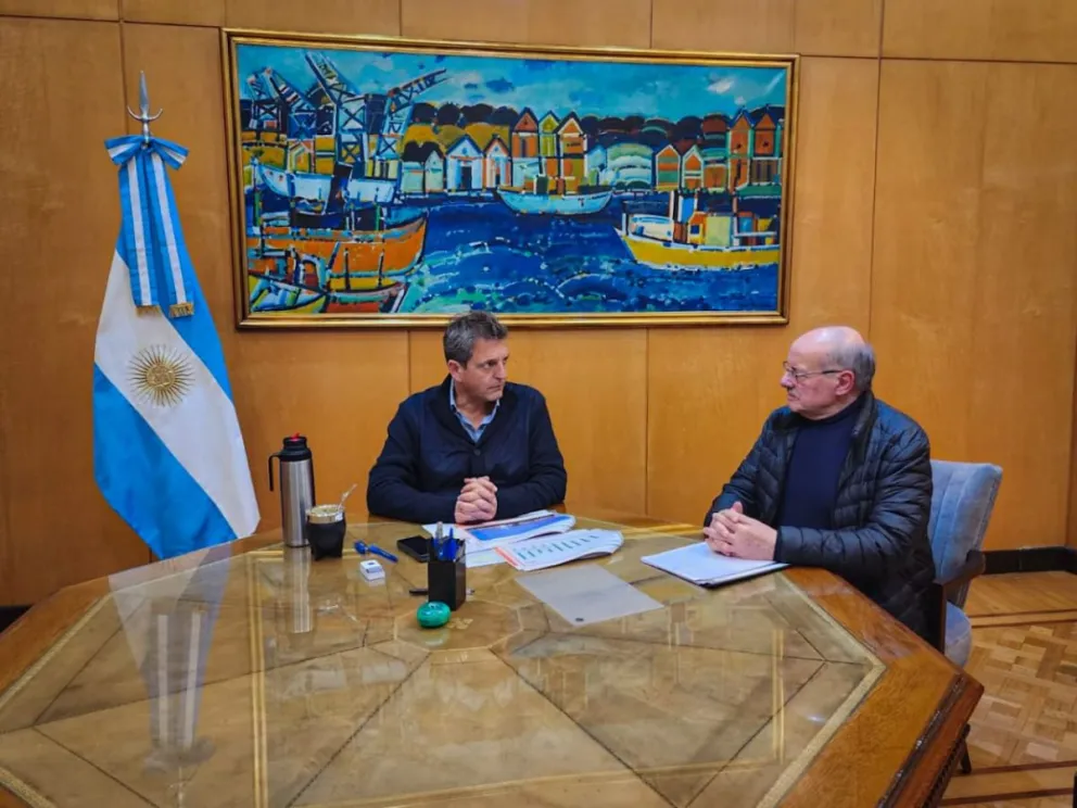Di Giacomo se reunió con Massa por las represas: "Nos sumamos a la mesa de diálogo"
