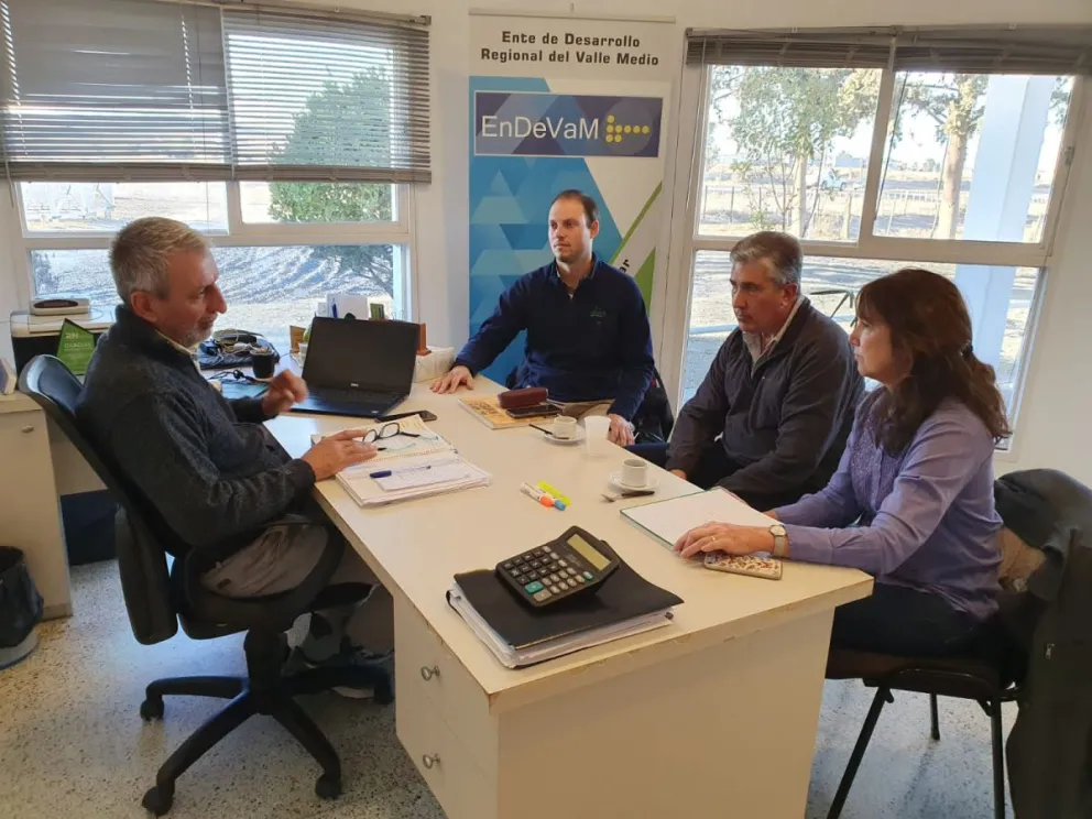 Ley de Agroquímicos: reuniones en el Valle Medio para avanzar en su reglamentación