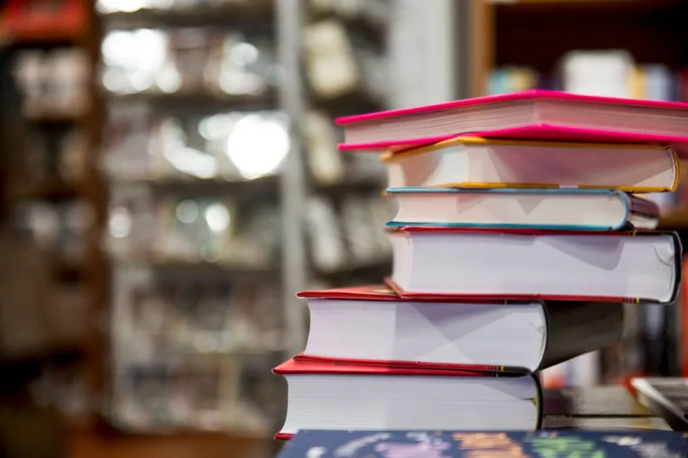 Nueva convocatoria de "A leer, Río Negro" para escritoras y escritores rionegrinos
