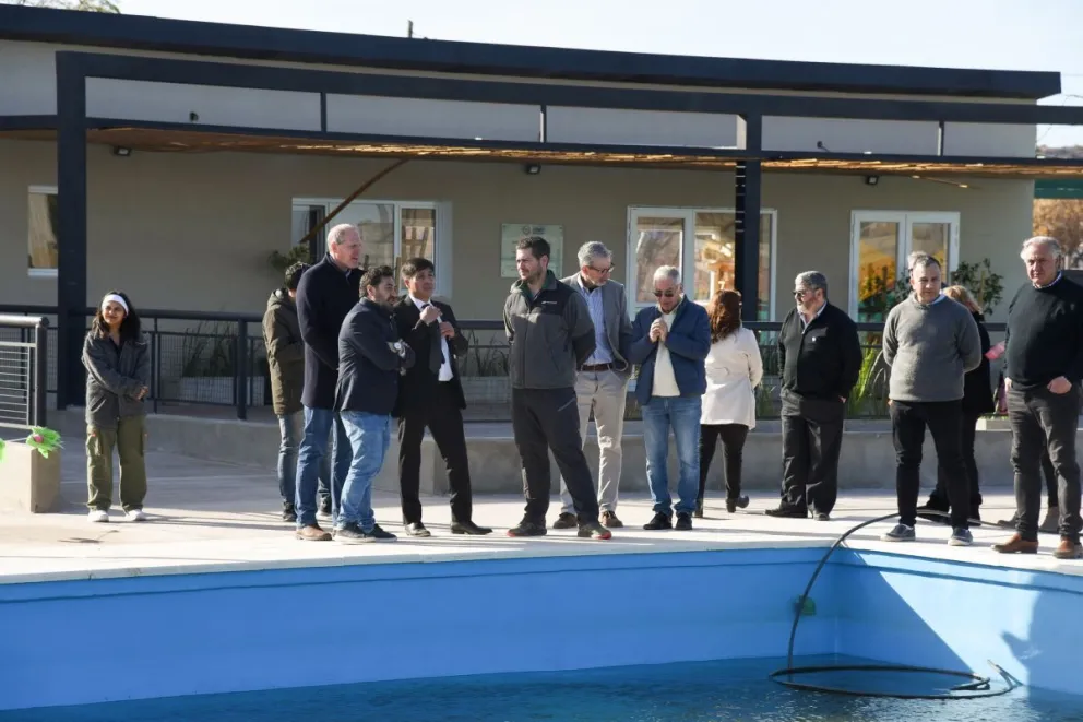 Darwin repasó con autoridades provinciales las obras a inaugurar