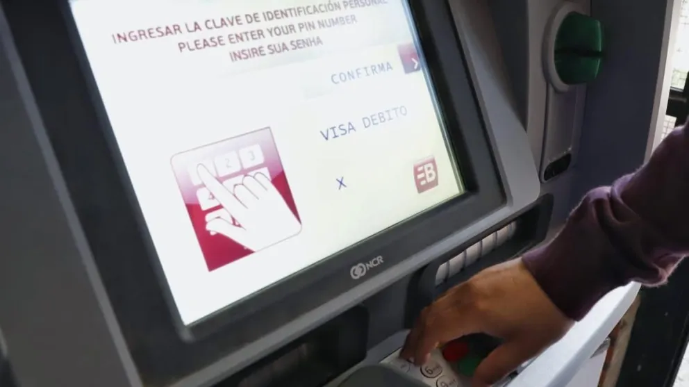 Estatales de la provincia cobrarán sus salarios entre el 4 y 10 de agosto