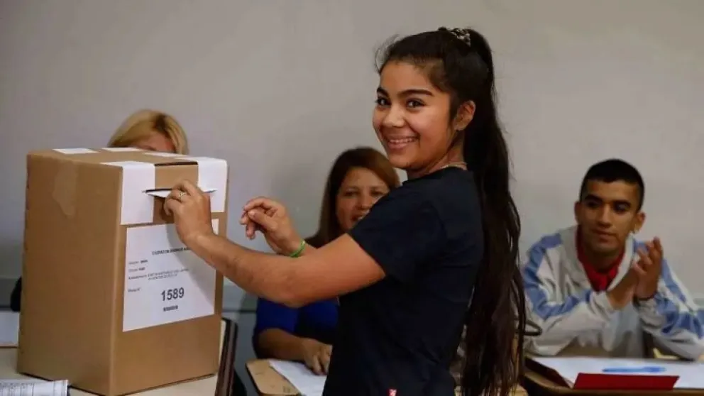 PASO: podrán votar 9 mil jóvenes de 16 y 17 años en Río Negro