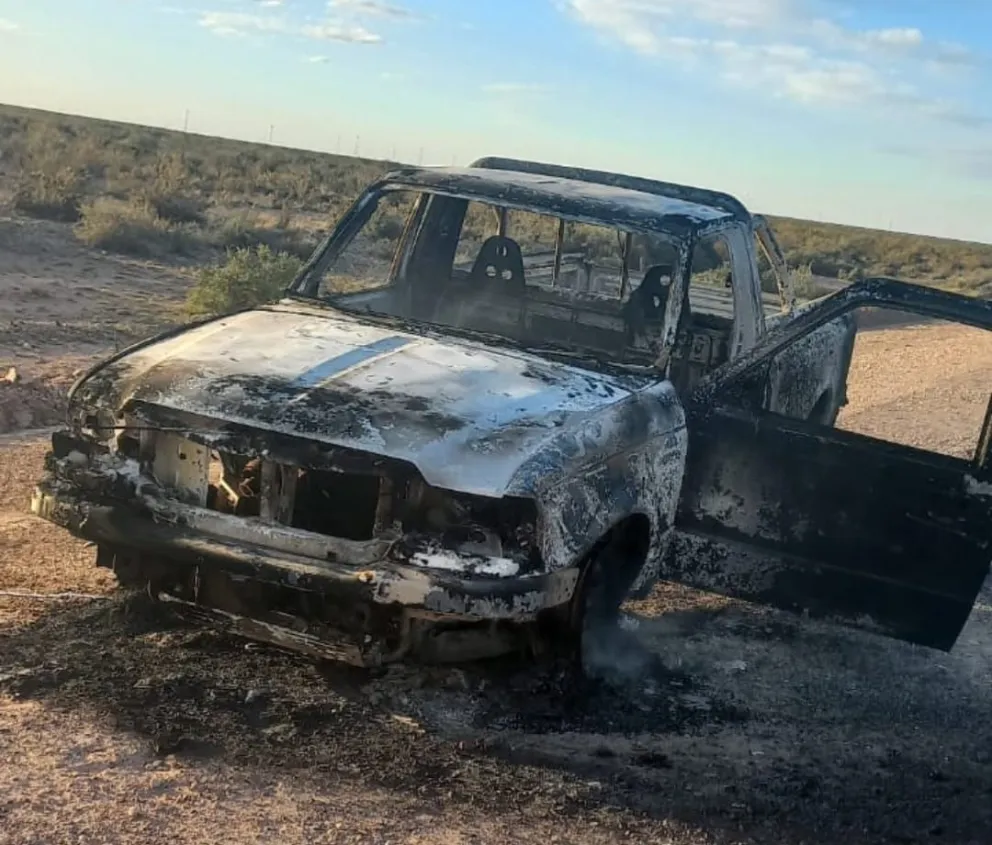 Incendio de una camioneta en cercanías a Pomona