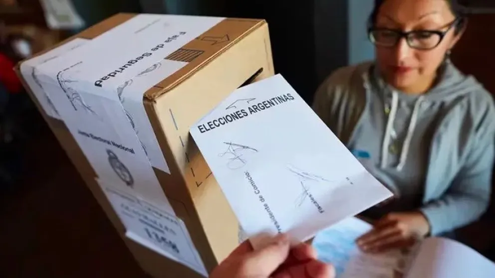 PASO 2023: comenzó la votación que define los candidatos presidenciales