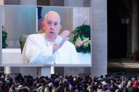 El papa Francisco padece una “inflamación pulmonar” y no se asomó a la Plaza San Pedro 
