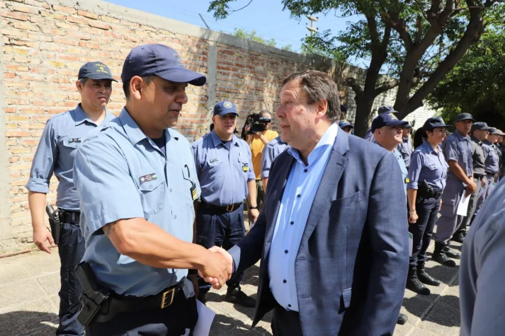 Weretilneck confirmó que estará en la reunión de gobernadores con el ...
