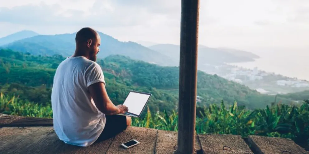 Trabajar en el exterior: la búsqueda de oportunidades laborales en diferentes destinos