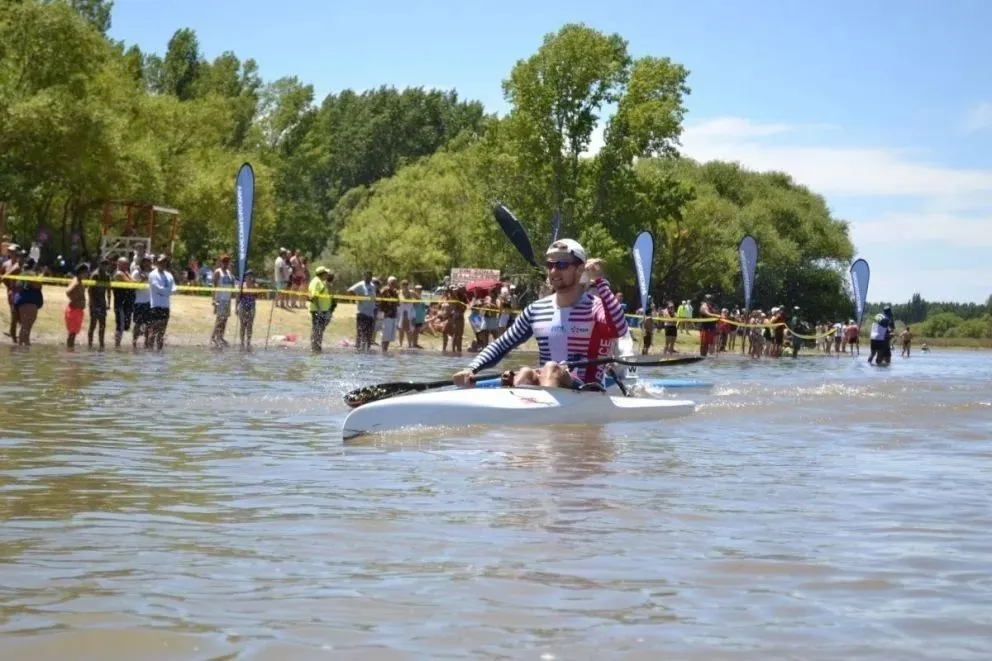 Regata del río Negro: hoy se corre la etapa entre Luis Beltrán y Choele Choel