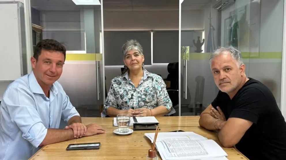 Encuentro de intendentes del Valle Medio con la ministra de Educación 