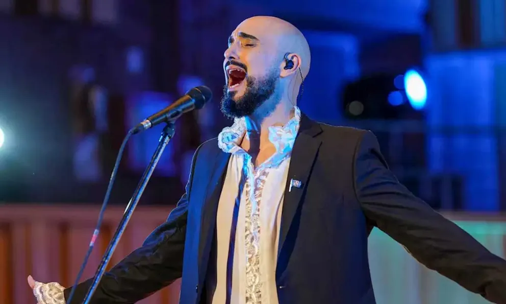 Abel Pintos y Los Palmeras se presentan en Las Grutas 
