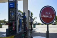 ¿Cuánto tiempo duraría el abastecimiento de combustibles si se suspende el envío de petróleo desde Chubut?