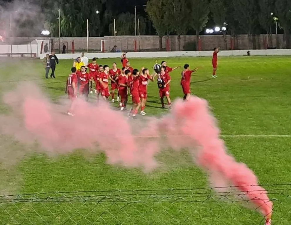 Sportsman Club se quedó con el gran título "Campeón de campeones"