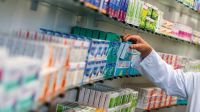 Laboratorios congelan los precios de medicamentos por 30 días 