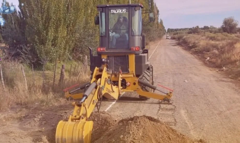 Lamarque inaugura tres nuevas obras 