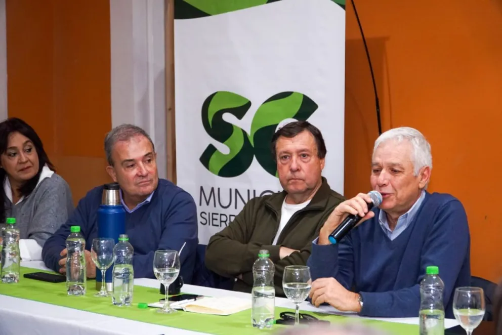 Provincia y Municipio de Sierra Grande compartieron avances del proyecto Vaca Muerta Sur con YPF