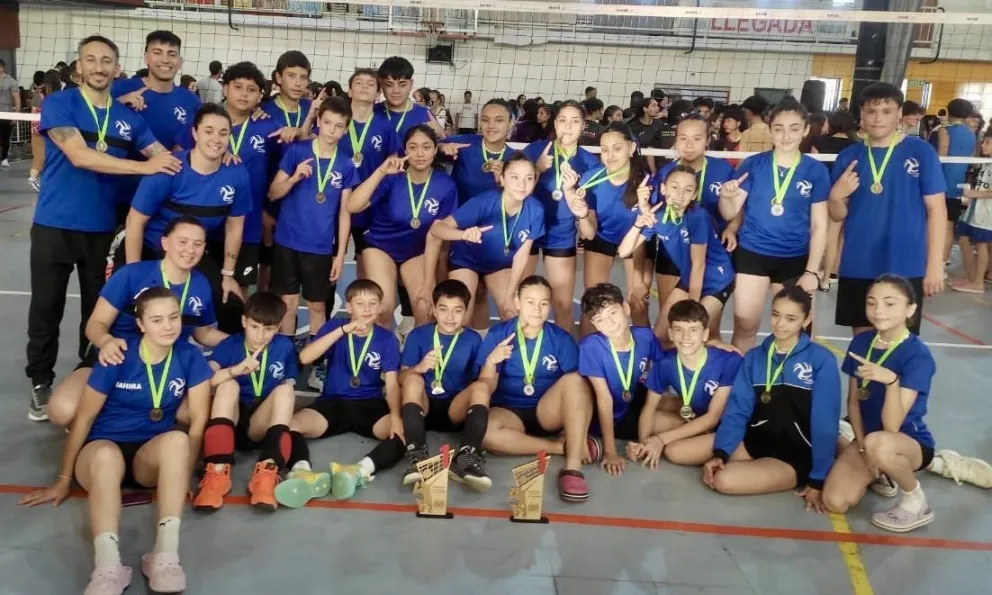 Equipo masculino ganador 