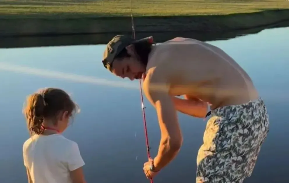 Participa con su familia de actividades al aire libre sin desatender el entrenamiento.