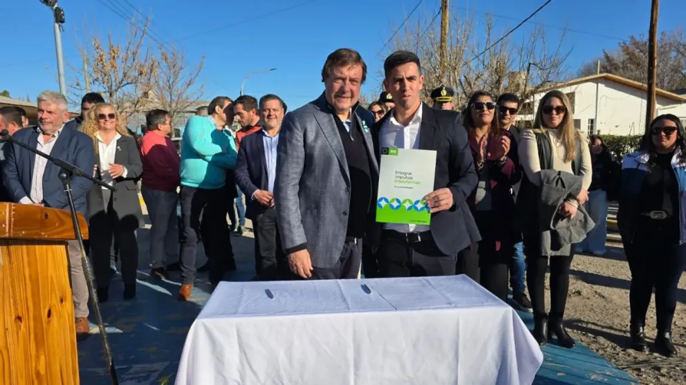 Chichinales se sumó a los municipios que ya ejecutan obras con los fondos del bono pretroleroCrédito: Gobierno de Río Negro