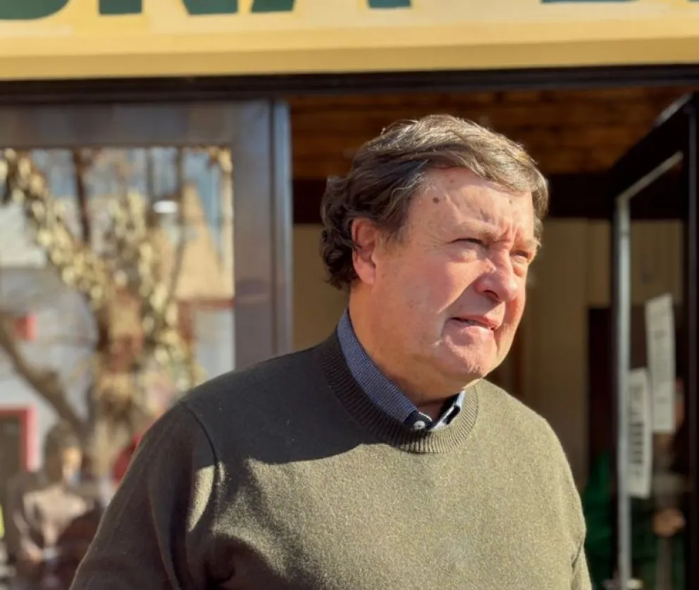 El gobernador en Chimpay.