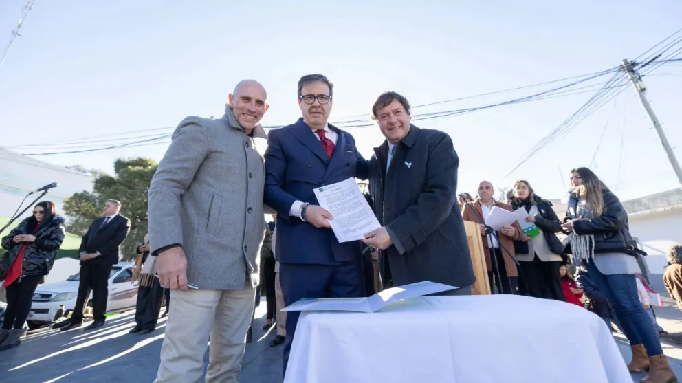 Los anuncios se dieron en el marco de los festejos por el aniversario de San Antonio Oeste.Crédito: Rafael Alvian / Gobierno de Río Negro