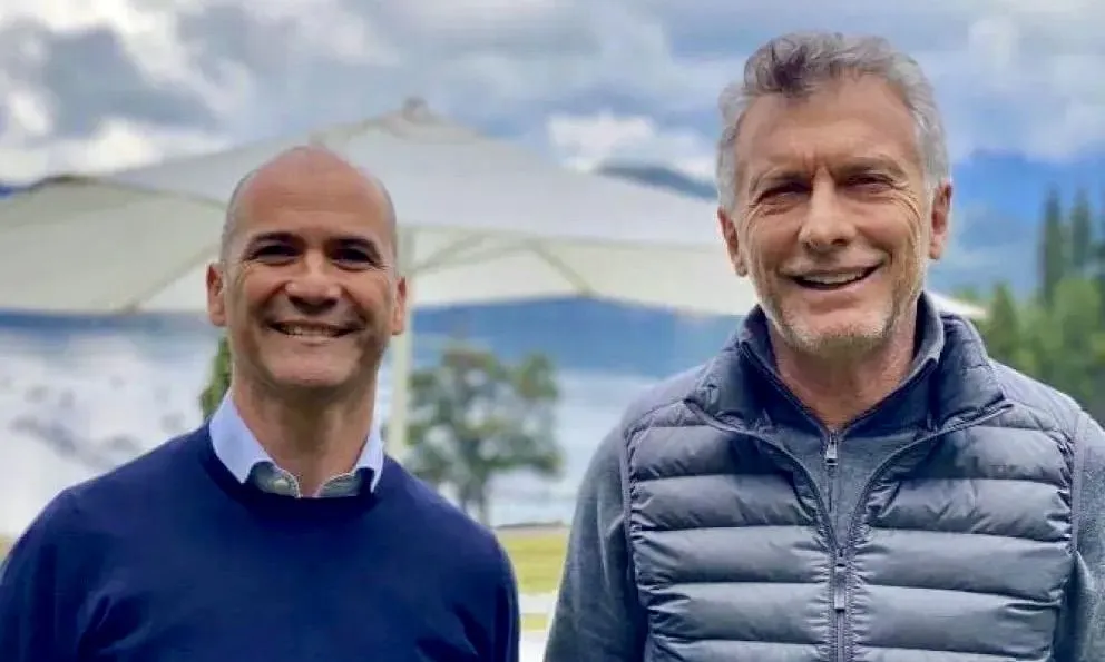 Juan Martín se mantendría fiel a Mauricio Macri y habría lista propia del PRO para Senadores y Diputados