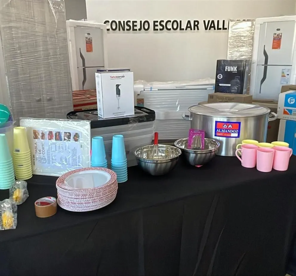 Referentes de los establecimientos expresaron su satisfacción por la entrega de equipamientos.Crédito: Gobierno Río Negro