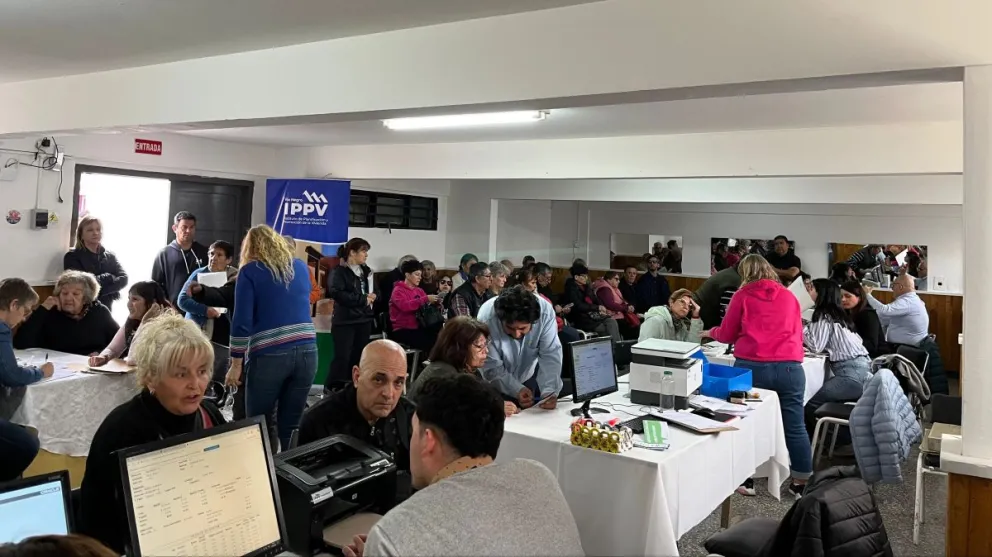 La atención del IPPV en tu barrio llega a Río ColoradoCrédito: Gobierno Río Negro