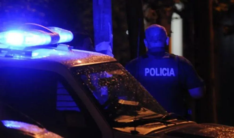 La mujer policía fue asistida por una herida en su mano. Foto (ilustrativa)