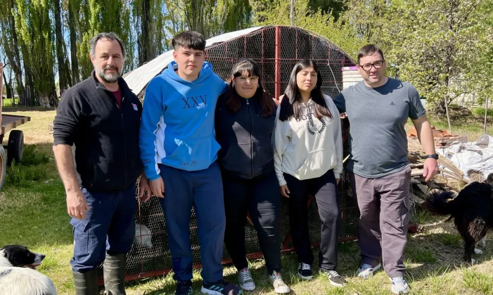 Estudiantes y docentes 