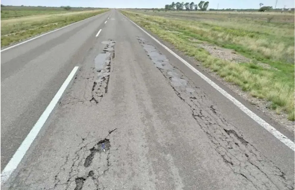 La Justicia Federal de Roca resolvió este martes hacer lugar a la demanda de amparo colectivo presentada por la Provincia de Río Negro por el estado de la Ruta 151. Foto (ANR)