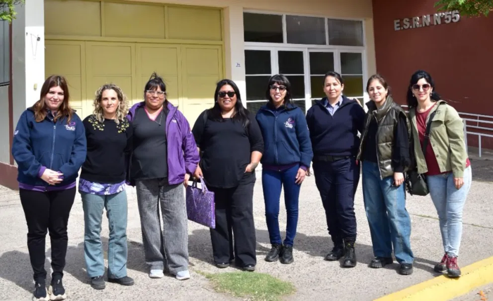 Entre estudiantes de la ESRN N°55 y del Instituto Sagrado Corazón de Jesús.