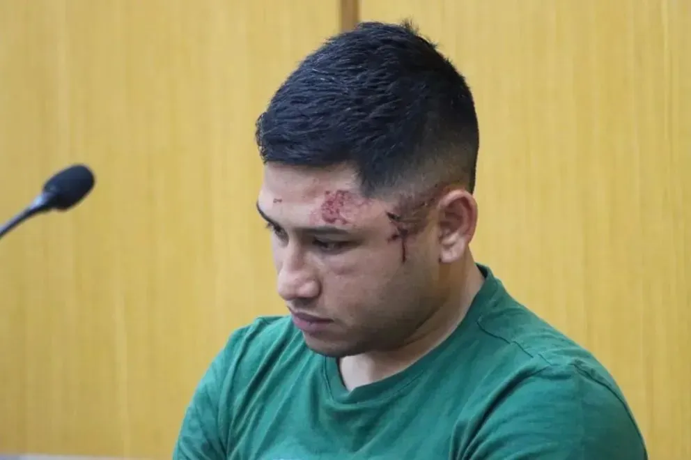Axel Araneda, el imputado de 29 años, podría afrontar una pena de prisión efectiva por la muerte de las cuatro personas. Foto: Tania Domenicucci.