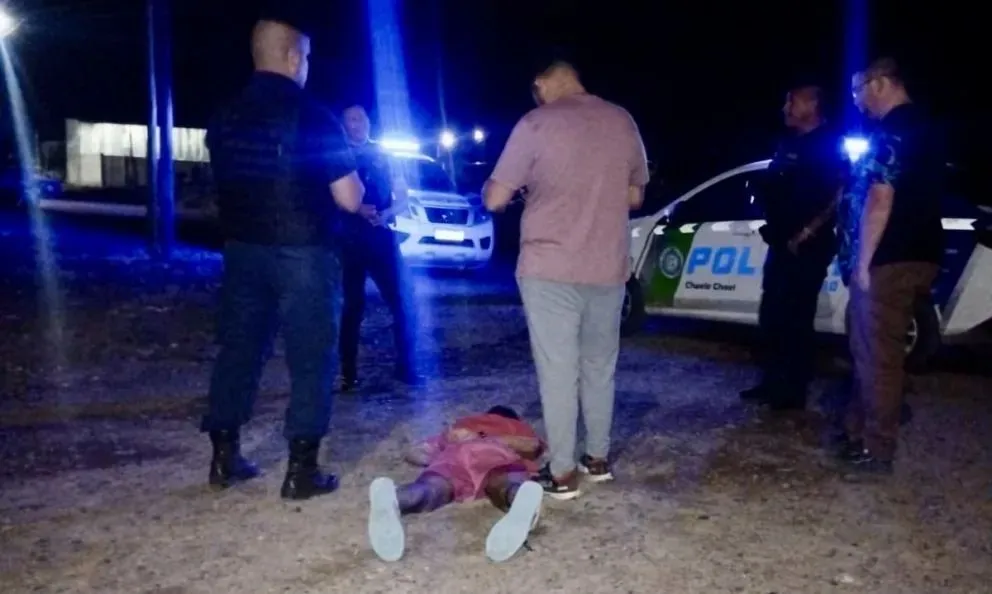 El robo sucedió en un local del barrio Las Bardas de Choele Choel 