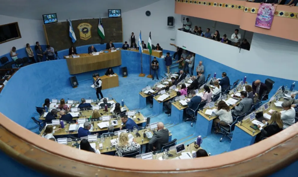 Sesión legislativa, la última de 2025. Crédito: Legislatura de Río Negro