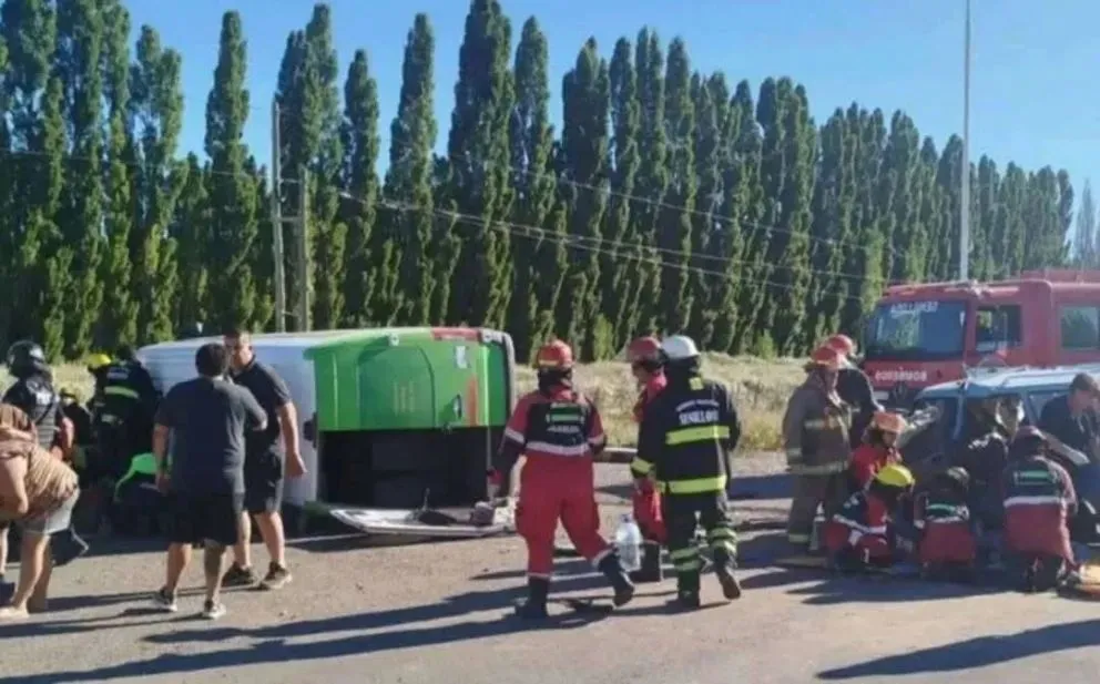 Dos heridos fueron llevados en estado grave al hospital Castro Rendón. Foto gentileza
