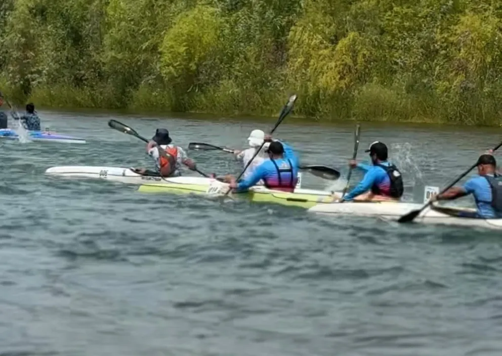 Fuerte protagonismo del Valle Medio en la primera etapa de la regata. Fotos: Suyai Riquelme -Cipo360.